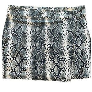 Shein Womens Snake Print Mini Skirt Stretch Polyester Blend Size 4XL